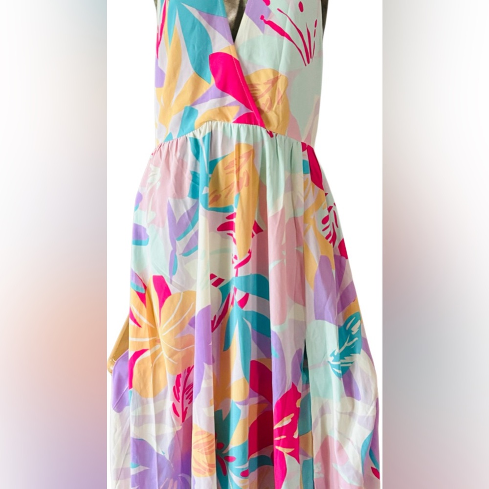 Gorgeous BoHo style maxi dress backless halter can be worn two different ways